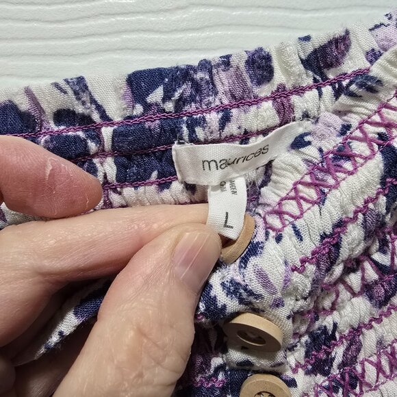 Maurices Ladies Top Blouse Large Purple Floral Flutter Sleeves Smocked Fairycore - Picture 3 of 3